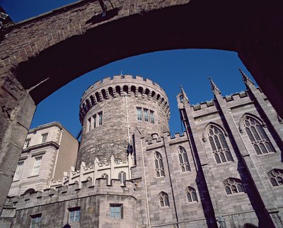 Castello di Dublino, la Torre dei Registri da Irish School