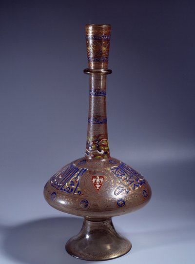 Arte islamica: bottiglia con lungo collo di vetro smaltato del Vice Re Tuquztemur. 1345 circa. dall