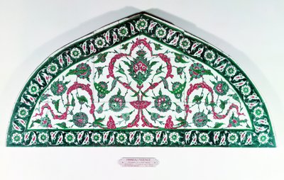 Architrave piastrellato, da Istanbul, Turchia da Islamic School
