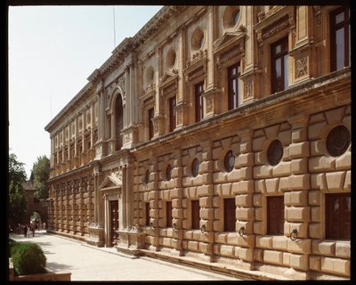Vista del Palazzo di Carlo V da Islamic School