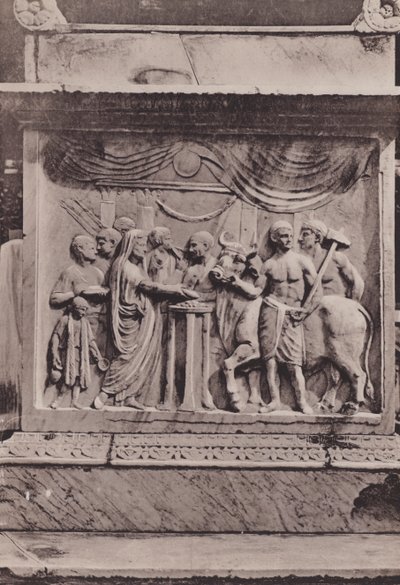 Ara del Tempio di Mercurio di Vespasiano da Italian Photographer