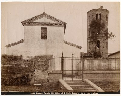 Chiesa di Santa Maria Maggiore, Ravenna, Emilia-Romagna, Italia, fotografia di Pietro Poppi, Bologna, ca 1900 da Italian Photographer