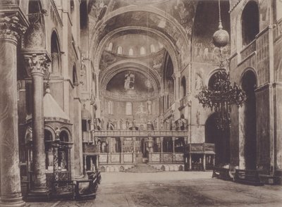 Interno della Chiesa di San Marco da Italian Photographer