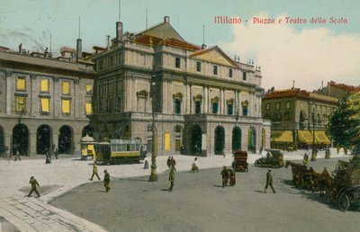 Milano - Piazza e Teatro alla Scala da Italian Photographer
