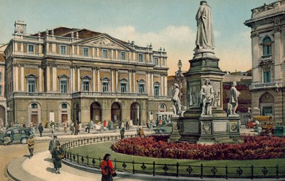 Milano / Milan: Teatro alla Scala (colour photo) da Italian Photographer