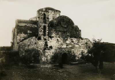 Monastero di Agios Varnavas, Engomi, Cipro, fotografia di Camille Enlart, Parigi da Italian Photographer
