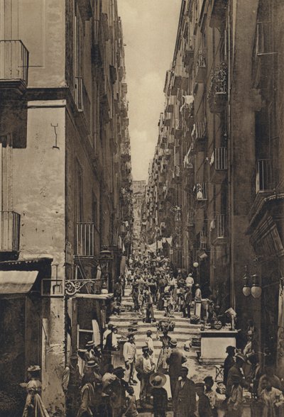 Napoli: Gradoni Di Chiaia da Italian Photographer