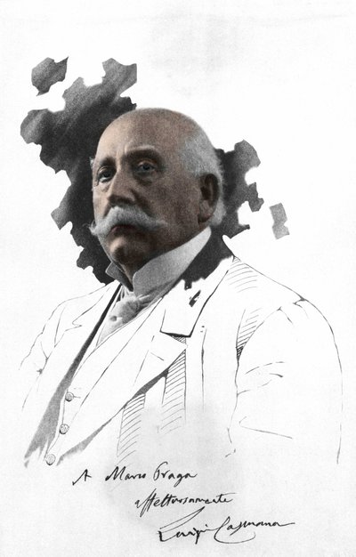 Ritratto di Luigi Capuana, scrittore italiano. Fotografia incollata su disegno con dedica di Marco Praga. Milanese da Italian Photographer