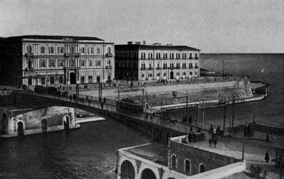 Taranto, Corso due Mari, Ponte girevole da Italian Photographer