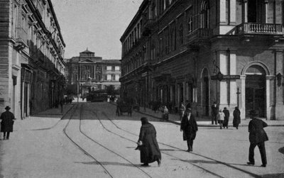 Taranto, Via Archita, Palazzo degli Uffici da Italian Photographer