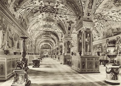 La Biblioteca Vaticana, Prima Sala da Italian Photographer