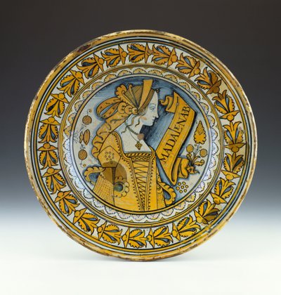 Un Piatto Ritratto Blu e Oro di Deruta che Raffigura una Giovane Donna di Profilo e Iscritta Madalena B, c.1525 da Italian School