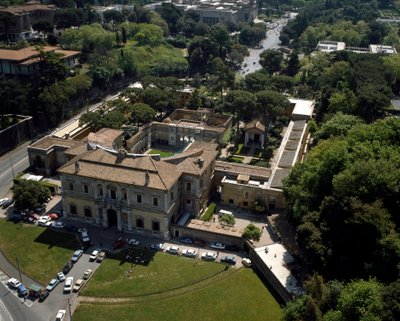 Veduta aerea di Villa Giulia a Roma, Italia da Italian School