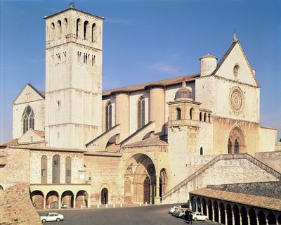 Esterno della Chiesa Superiore e Inferiore da Italian School