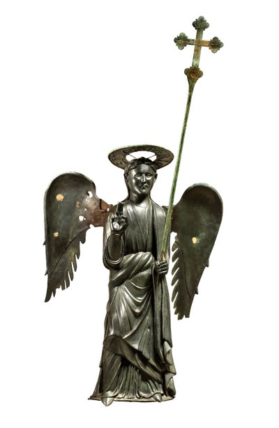 San Gabriele Arcangelo che tiene una croce processionale, statua in bronzo del XII secolo, Croce del 1369 da Italian School