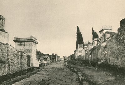 La Strada delle Tombe com