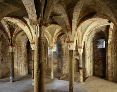 Vista della cripta della chiesa di Sant