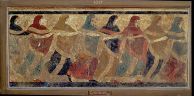 Donne che eseguono la danza cerimoniale funeraria, da Ruvo, IV secolo a.C. da Italian School