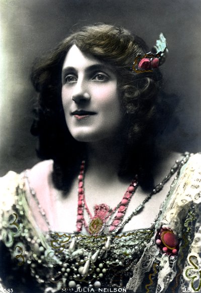 Julia Neilson 1868-1957 da J Beagles and Co.