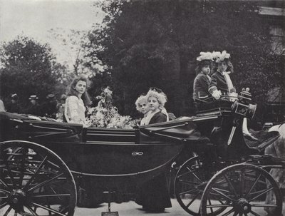 Festival del giorno di maggio di Knutsford, la regina e gli accompagnatori da J. Benjamin Stone