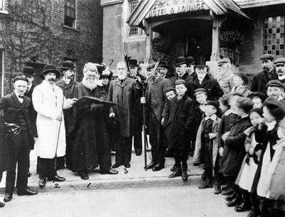 Giuramento sulle corna a Highgate, 28 marzo 1906 da J. Benjamin Stone