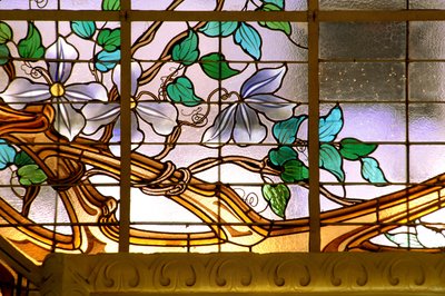 Nancy, Art Nouveau, La verriere aux Clematites (1901) (dettaglio), Vetrata di Jacques Gruber, al Credit Lyonnais, rue St Georges da Jacques Gruber