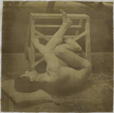Studio di un modello maschile nudo, sdraiato con le gambe sollevate su un gradino, nello studio di Jacques de Lalaing da Jacques Lalaing (attributed to)