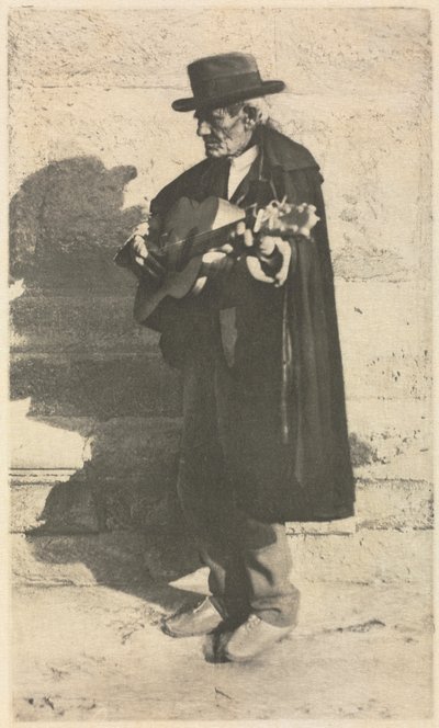Camera Work: Un musicista cieco - Granada, 1914 da James Craig Annan