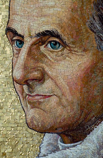 Un mosaico raffigurante Papa Paolo VI (1963-1978) adorna una parete della Basilica di Roma da James L Stanfield