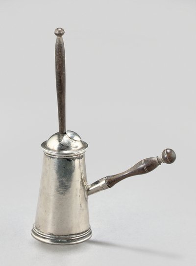Piccolo pentolino per cioccolata di Giorgio II da James Slater