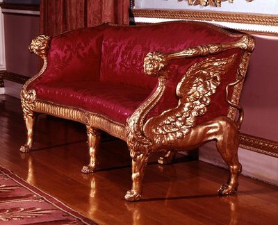 Divano con supporti a forma di leone alato, c.1760 da James Stuart