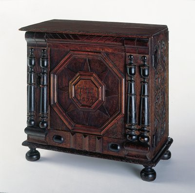 Il mobile intagliato e applicato di Joseph e Bathsheba Pope, Salem, Massachusetts, 1679 da James Symonds