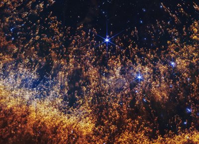 Nebulosa Helix (NIRCam) da James Webb Space Telescope (NASA)