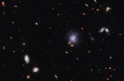 Kilonova e galassia ospite da James Webb Space Telescope (NASA)