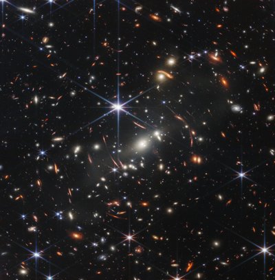 Ammasso di galassie lente (Primo Campo Profondo di Webb) da James Webb Space Telescope (NASA)