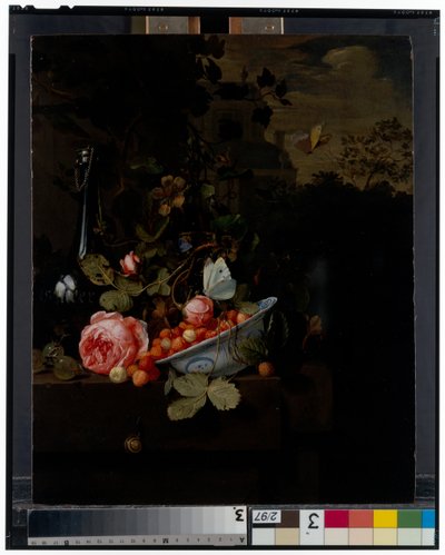 Natura morta con una ciotola di fragole, una rosa e una bottiglia su una mensola, un paesaggio oltre da Jan Mortel