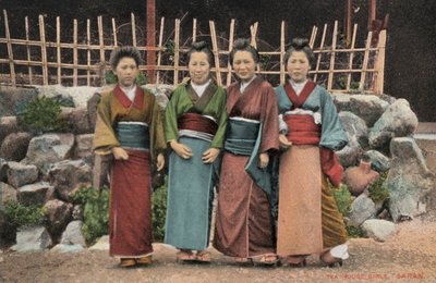 Ragazze della casa da tè, Giappone da Japanese Photographer
