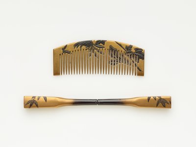 Pettine e fermaglio per capelli, fine 19°-inizio 20° secolo da Japanese School