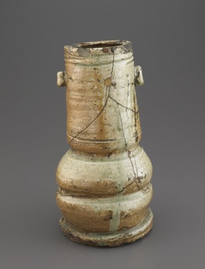 Vaso per fiori con due manici, prefettura di Mie, periodo Momoyama, inizio XVII secolo da Japanese School