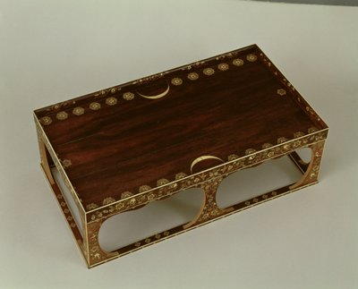 Poggiapiedi, con intarsi in avorio, Nara da Japanese School
