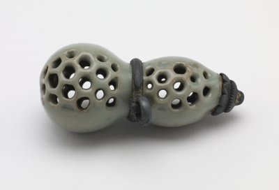 Netsuke a forma di zucca, provincia di Yamashiro, periodo Edo o era Meiji da Japanese School