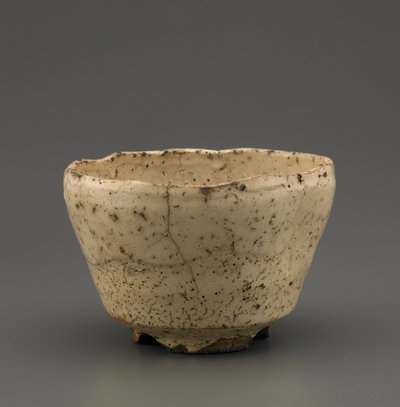 Ciotola da tè con piede intagliato, prefettura di Yamaguchi, periodo Edo da Japanese School