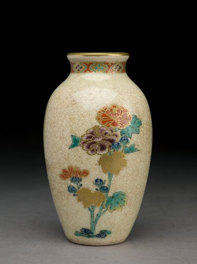 Vaso, fine XIX secolo (terracotta satsuma con smalti sovrapposti) da Japanese School