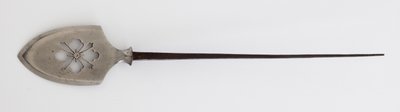 Yanone (punta di freccia) di tipo piatto (hirane) con design traforato Hanabishi da Japanese School