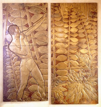 Quattro pannelli in legno laccato e dorato da 