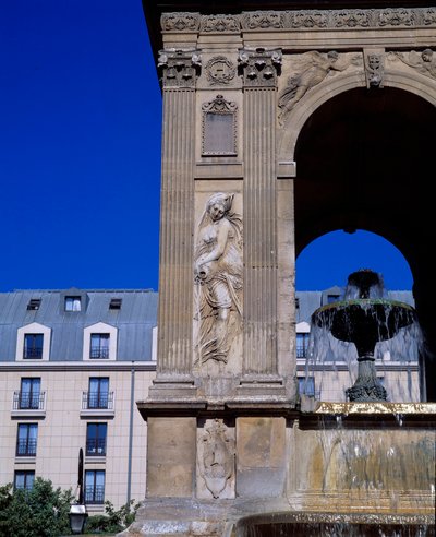 Architettura: dettaglio della fontana degli Innocenti che rappresenta le ninfe da Jean and Lescot Pierre Goujon