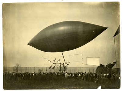 Dirigibile "Meteor" da Jessie Tarbox Beals