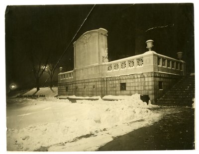 Memoriale di Shaw di notte, Boston, USA, c.1902-10 da Jessie Tarbox Beals