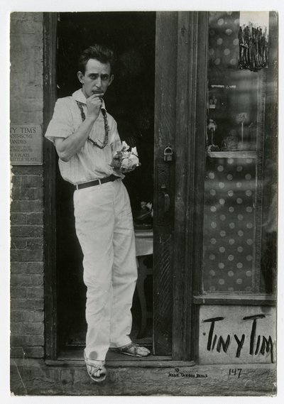 Tiny Tim, Greenwich Village, New York, USA da Jessie Tarbox Beals