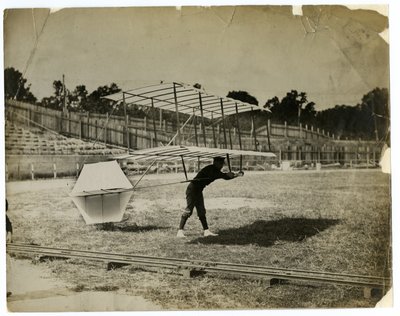 William Avery nella "Macchina Volante" da Jessie Tarbox Beals